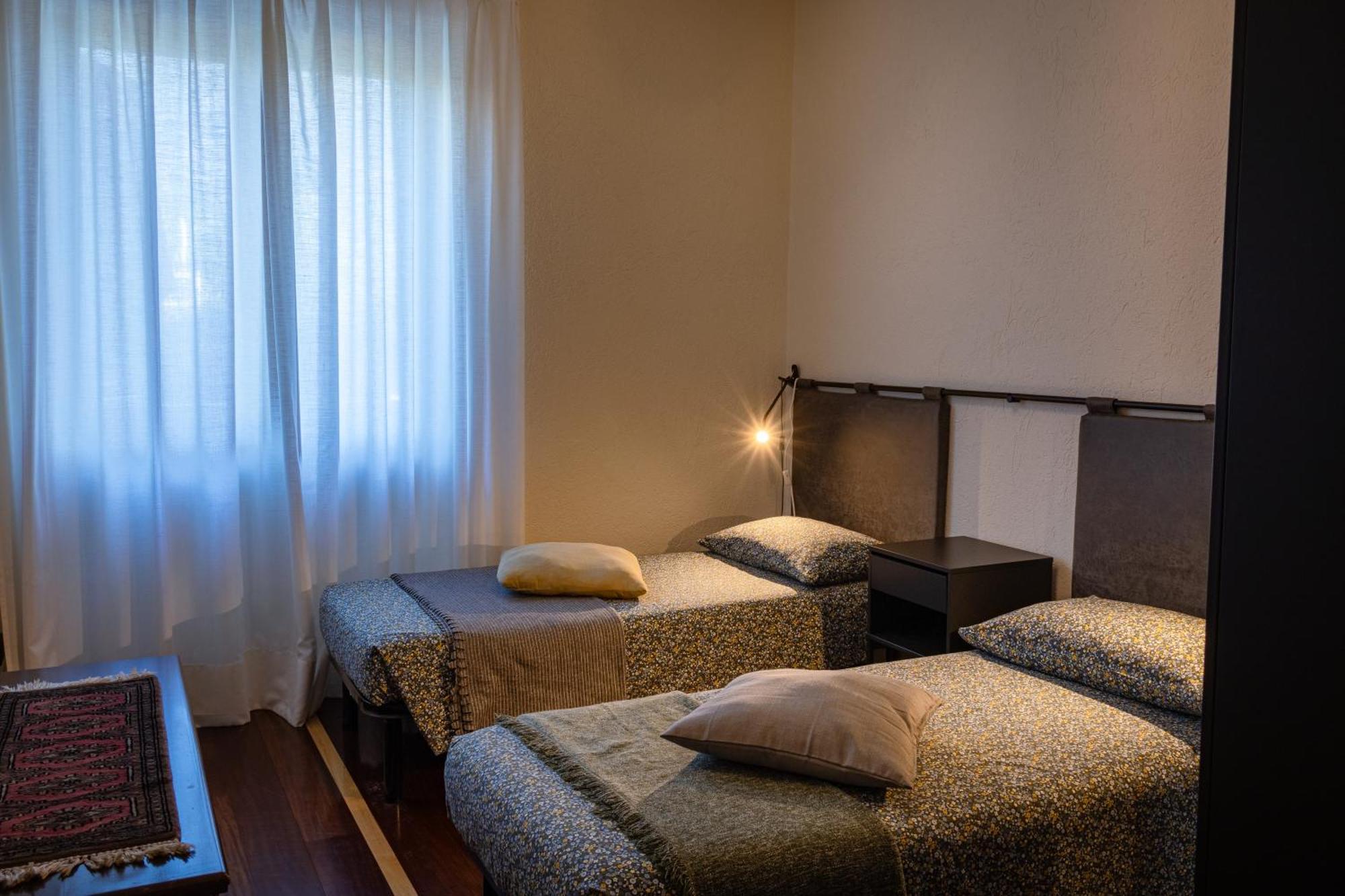 Villa Mara - Aosta - 200 Mq - Wifi - Jacuzzi - Parcheggio - Giardino Экстерьер фото